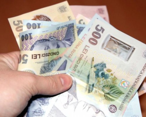 Restanţele la creditele în lei, în creştere cu 1,4%; cele în valută au urcat cu 0,85% în aprilie